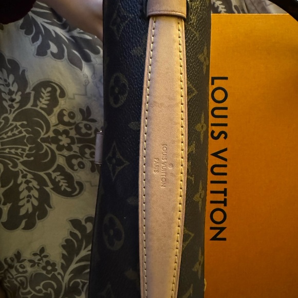 Louis Vuitton Pochette Metis in very good  condition. Made in France - Picture 11 of 14